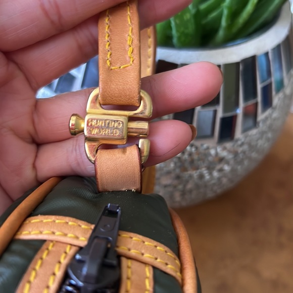 Mini round bag - Picture 3 of 11